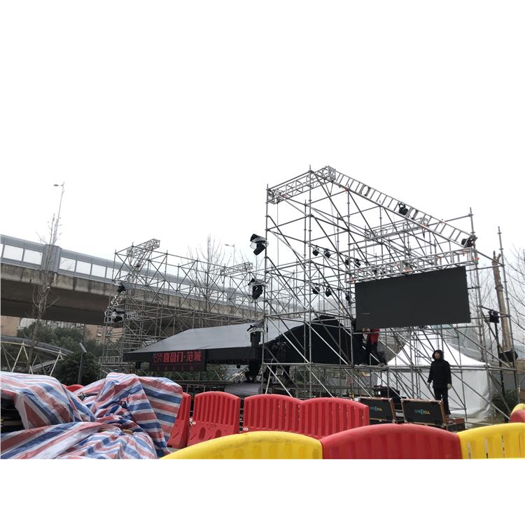 舞台设备租赁全指南 从灯光音响到视频机械，一篇搞懂舞台设备